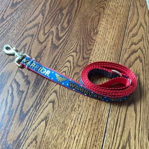 wonder woman dog leash